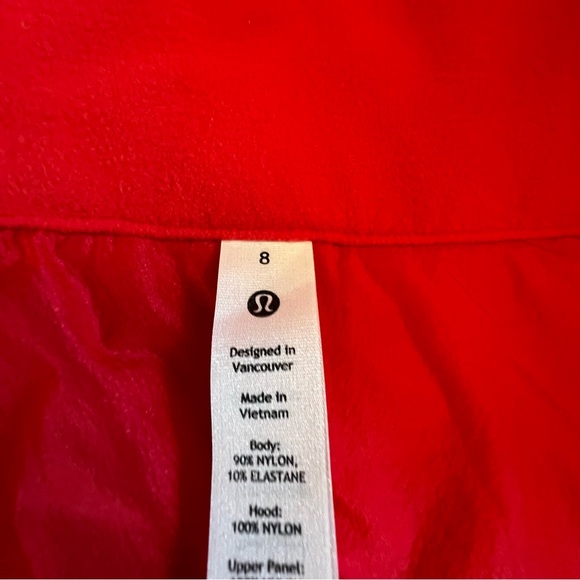 NWT lululemon down for it all jacket 8 red - Picture 9 of 16
